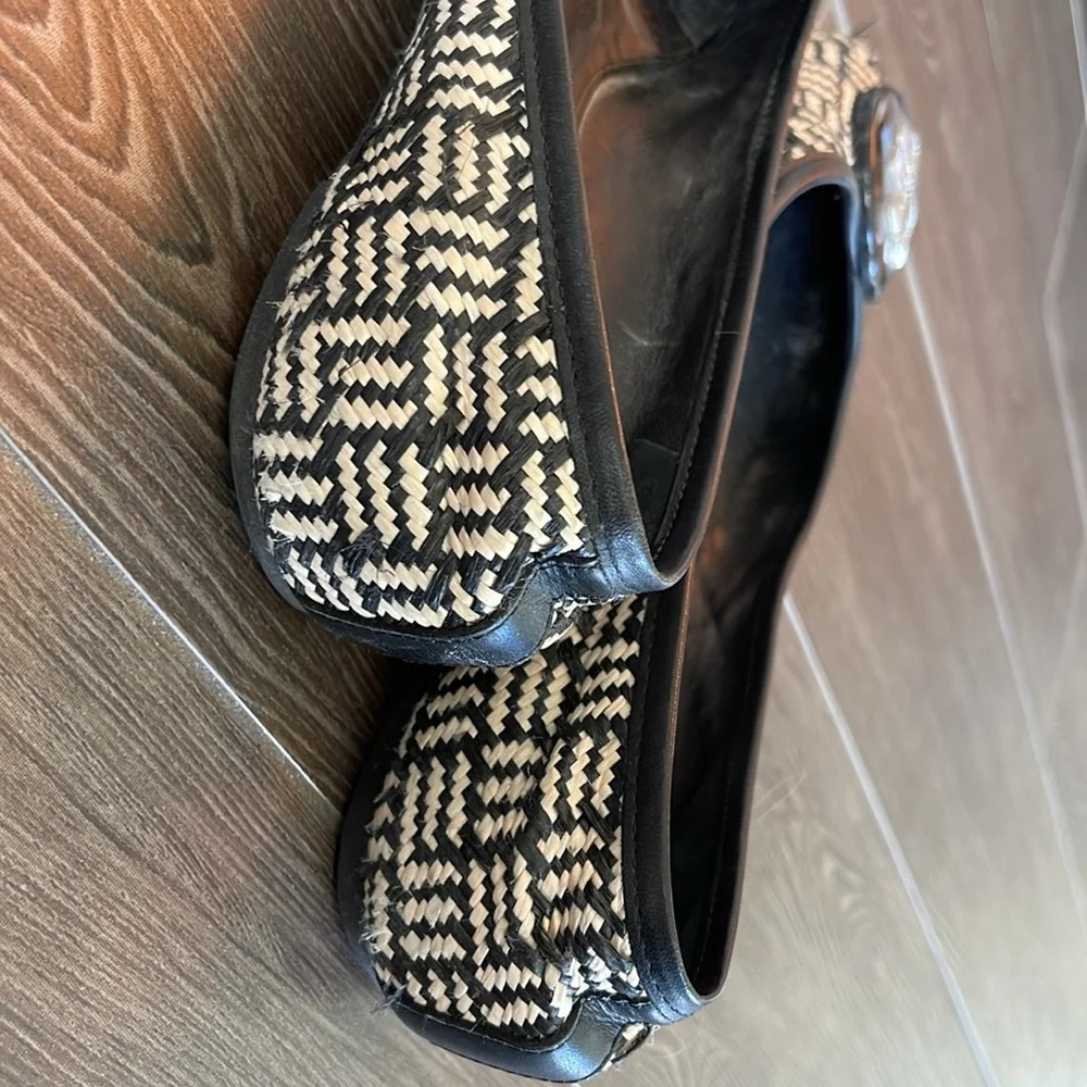 Black & White Women's Patterned Ballet Flats with Logo Accent